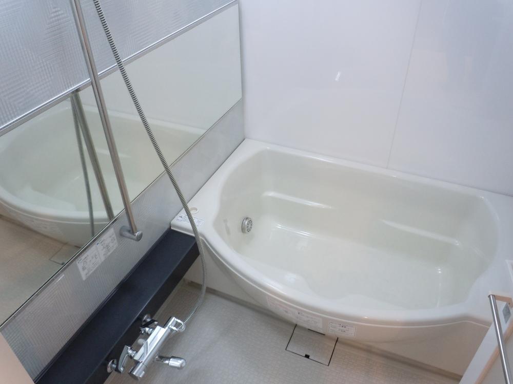 Bathroom. Please relax slowly in a large bath ☆