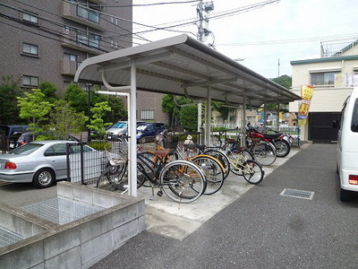 Other common areas. It is a roof with bicycle parking