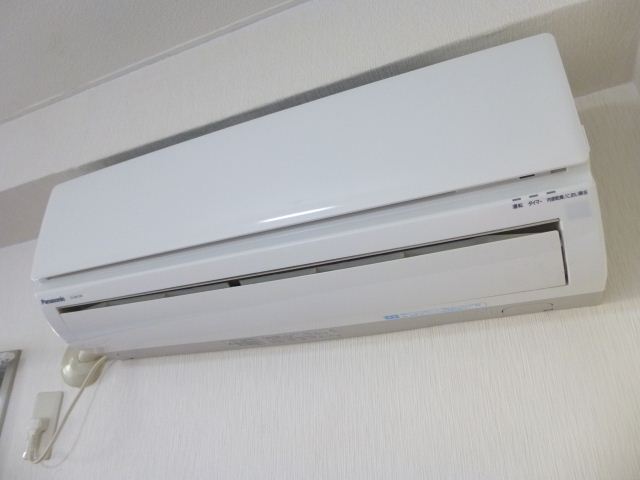 Other Equipment. ◇ comfortable throughout the year the air conditioning available ◇