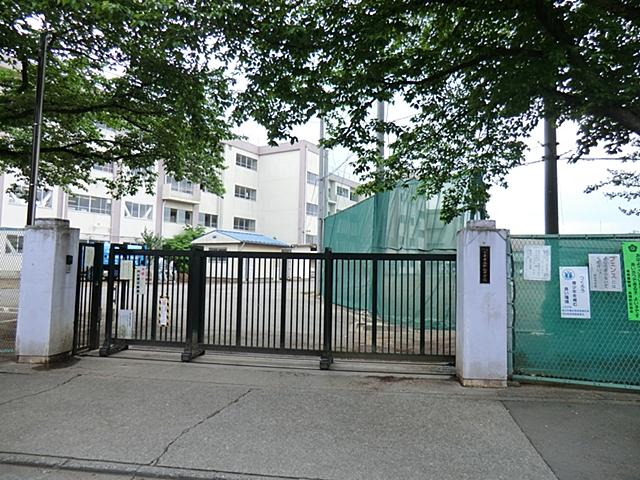 Junior high school. 430m to Hachioji Municipal Yotsuya Junior High School