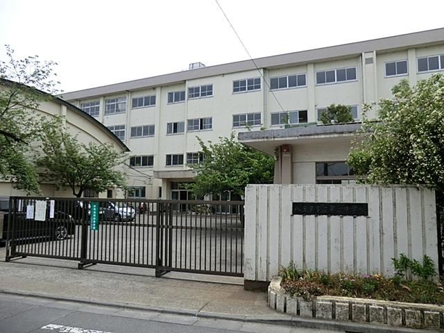Junior high school. 284m to Hachioji municipal second junior high school