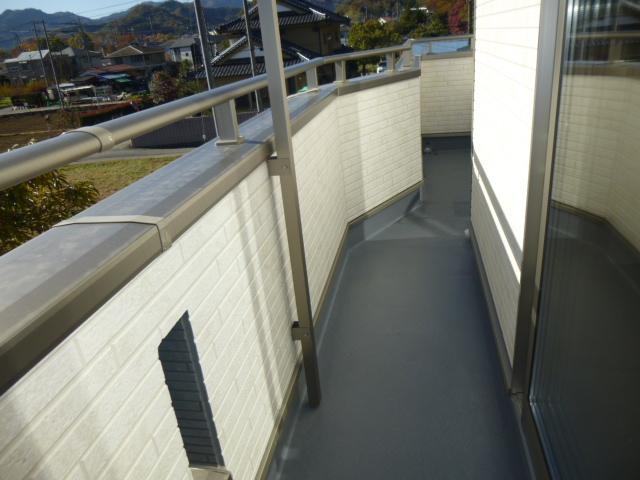Balcony. 5 Building
