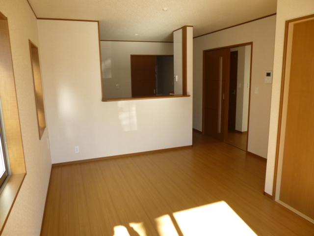 Living. Building 3