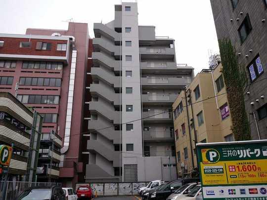 Local appearance photo. Shopping per Hachioji Station 2-minute walk ・ It is convenient to all commuters. View in with roof balcony at the top floor one floor ・ Good per yang.