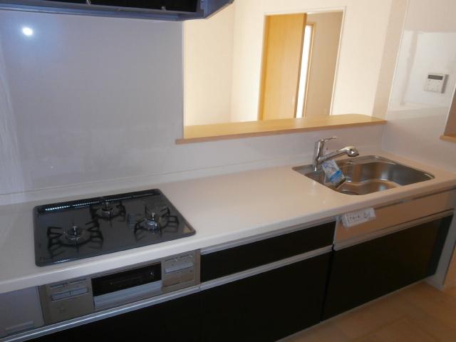 Kitchen. 1 Building