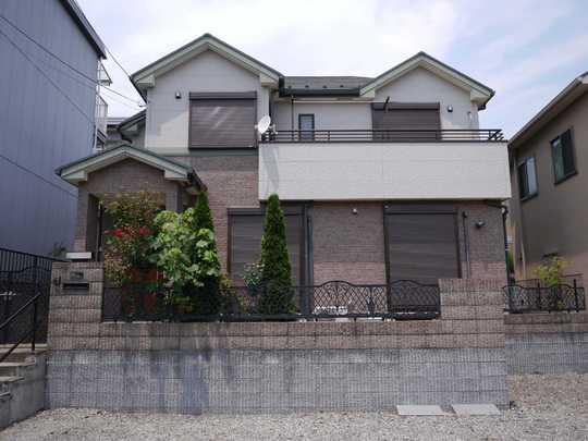 Local appearance photo. May 2007 Built in built shallow Property. For the south road, Good per sun ・ Two car space.