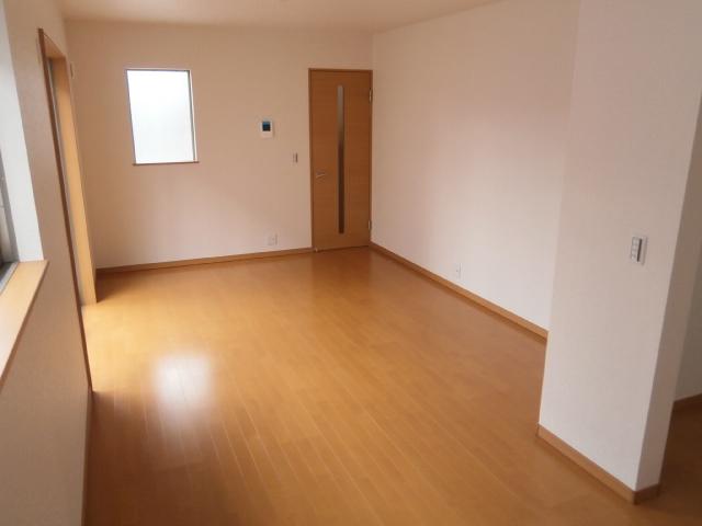 Living. 1 Building