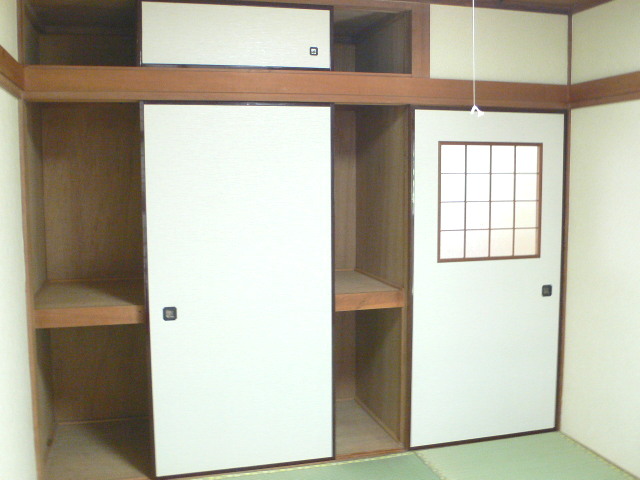 Receipt. Japanese-style storage
