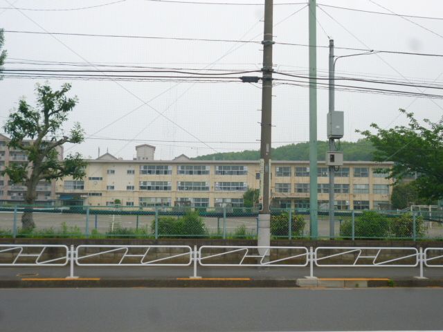 Primary school. Municipal Nakanokita up to elementary school (elementary school) 920m