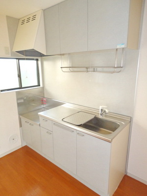 Kitchen.  ☆ Two-burner gas stove installation Allowed ☆ 