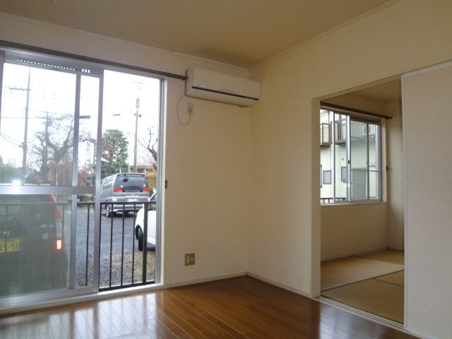 Living and room
