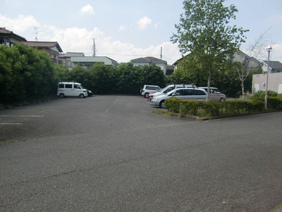 Parking lot