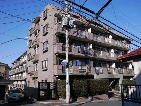 Local appearance photo. Offer fireworks Fuji Forest Park from the balcony in the renovated apartments in the west Hachioji Station 10-minute walk.