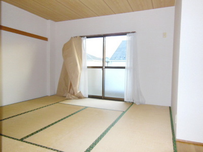 Other room space.  ☆ Japanese-style room 8 quires ☆