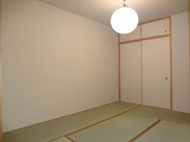 Non-living room. Japanese style room