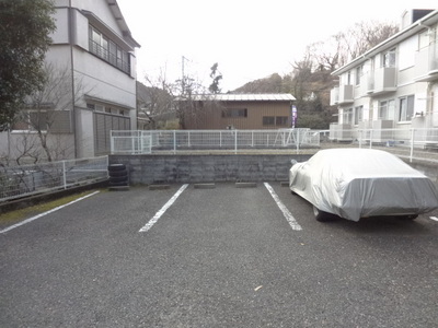 Parking lot