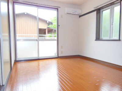 Living and room