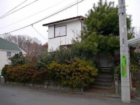 Local land photo. You can architecture in your favorite house manufacturer per Mejirodai Station 10-minute walk of the building conditions without selling land. 