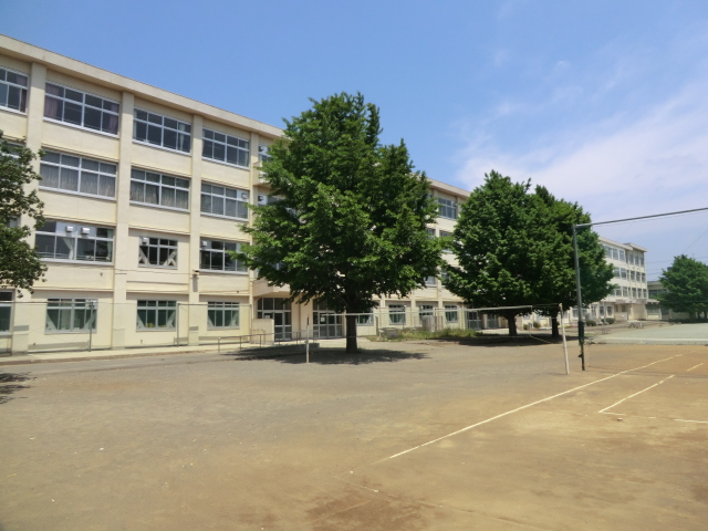 Junior high school. 560m to Hachioji Municipal Uchikoshi junior high school (junior high school)