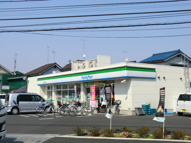 Convenience store. FamilyMart Hachioji team Horse Road store up (convenience store) 118m