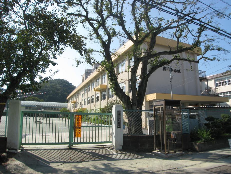 Primary school. 630m to Asakawa Elementary School