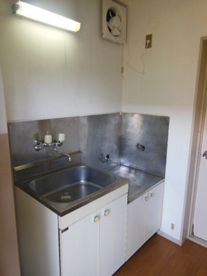 Kitchen. ☆ Large kitchen I happy ☆