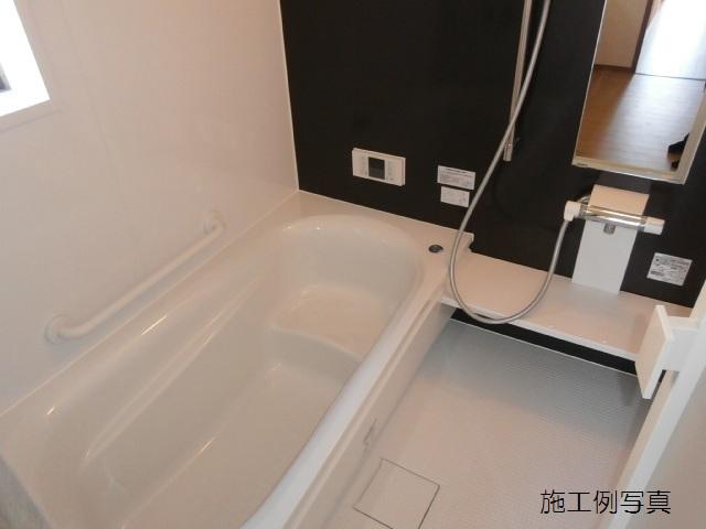 Same specifications photo (bathroom). (1 Building) construction cases Photos