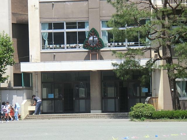 Primary school. 1097m to Hachioji Municipal Kamiichibukata Elementary School