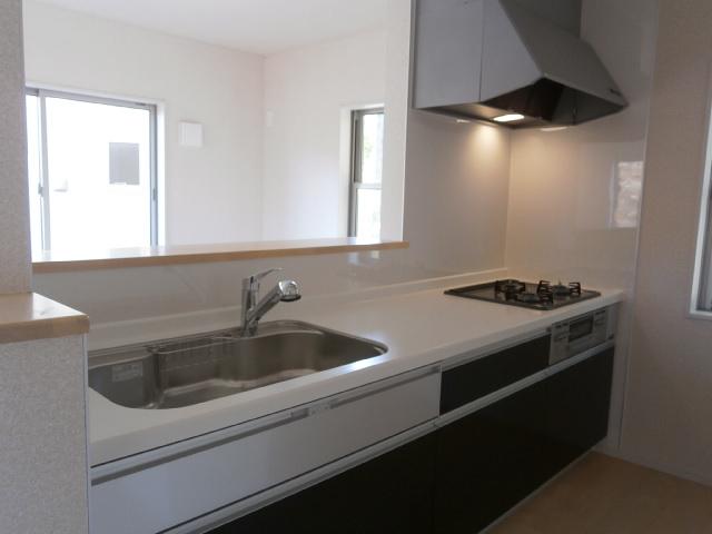 Kitchen. 1 Building