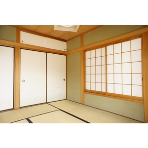 Living and room. First floor Japanese-style room 6 quires