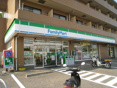 Convenience store. 370m to Family Mart (convenience store)