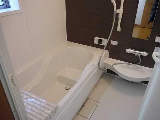 Bathroom. Air Heating drying with unit bus
