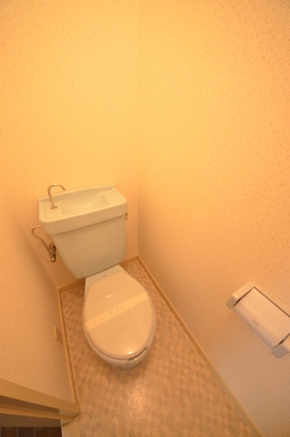 Toilet.  ☆ Slowly How is it also in your thinking ☆