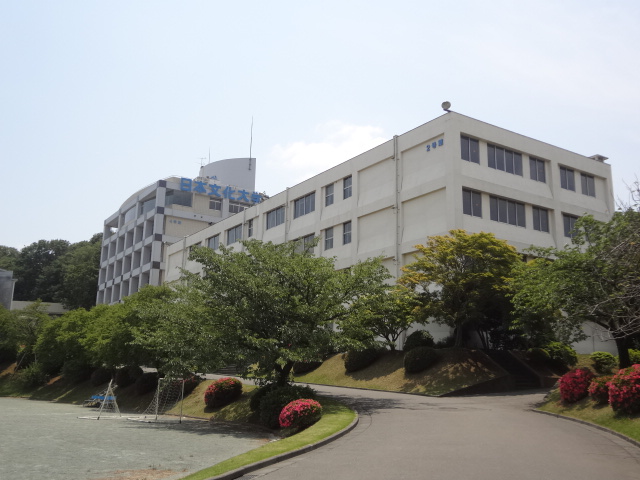 University ・ Junior college. Private Japanese Culture University (University ・ 876m up to junior college)