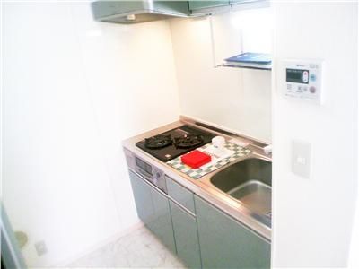 Kitchen. You can also enjoy dishes at 2 lot gas stoves