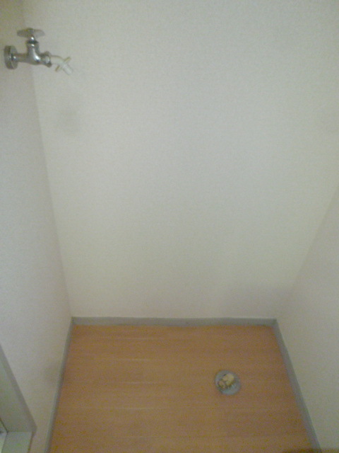 Other Equipment. ☆ Laundry Area ☆