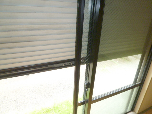 View. ☆ Yes shutter ☆