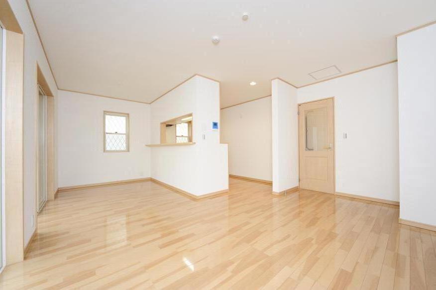 Living. Joinery door interior high door specification