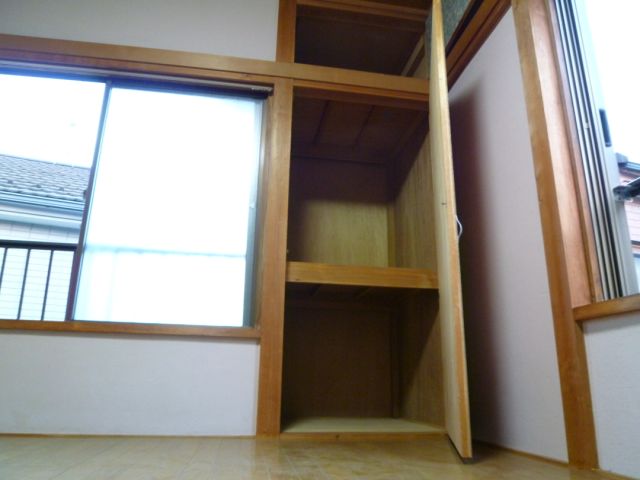 Receipt. There is a storage capacity in the upper closet with