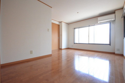 Other room space. ☆ The room of a popular flooring ☆