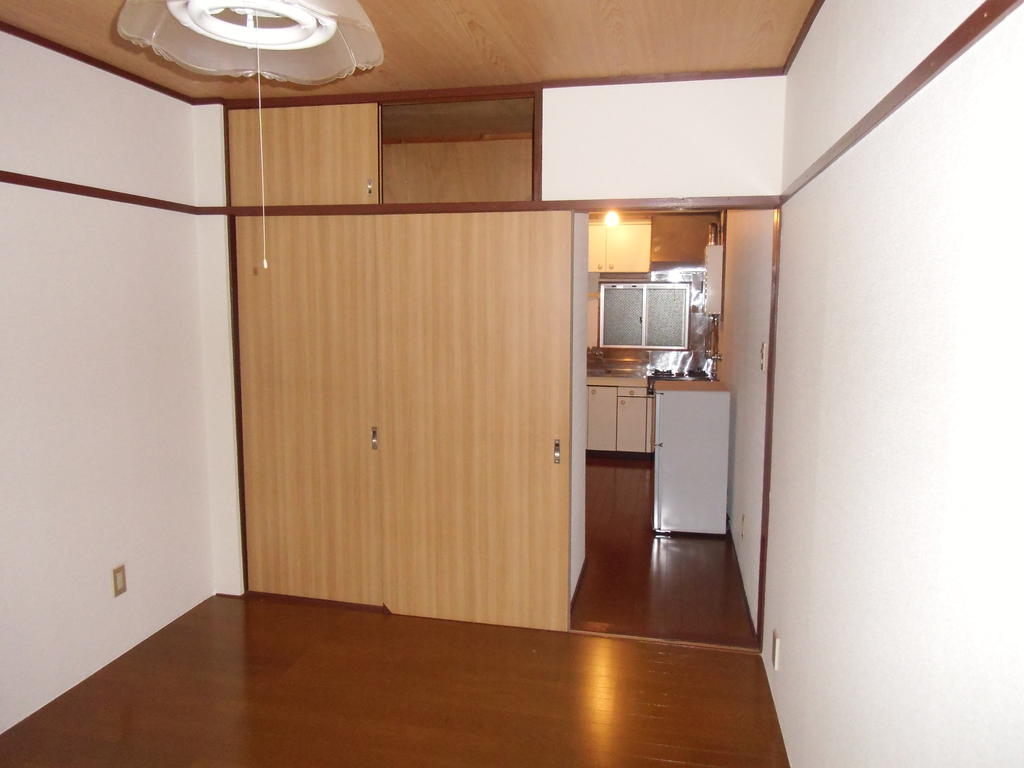 Living and room