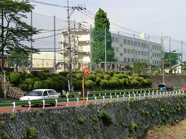 Primary school. 795m to Hachioji Municipal favor how the first elementary school