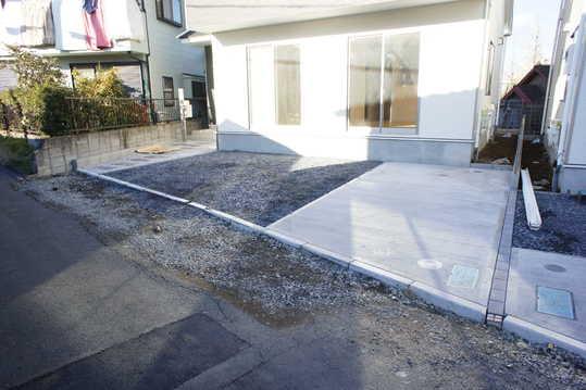 Parking lot