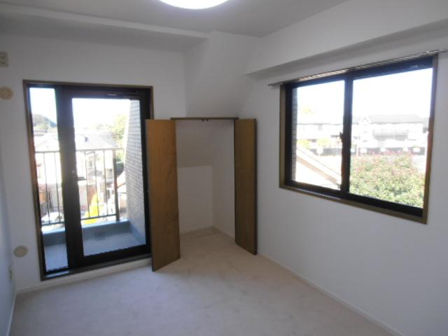 Non-living room