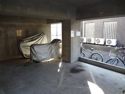 Other common areas. Bike shelter