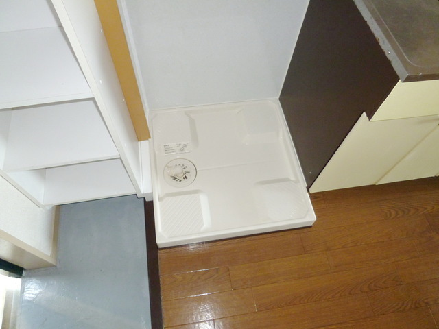 Other Equipment. Indoor Laundry Storage