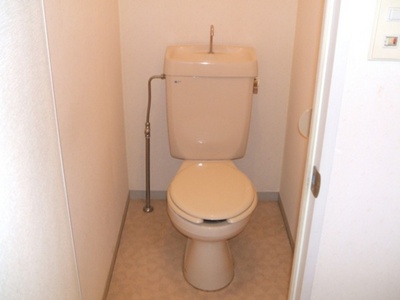 Toilet.  ☆ Spacious toilet ☆ 