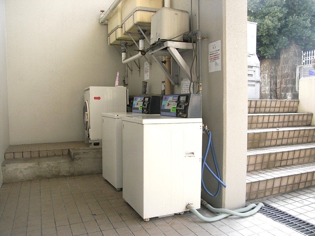 Other common areas. Launderette