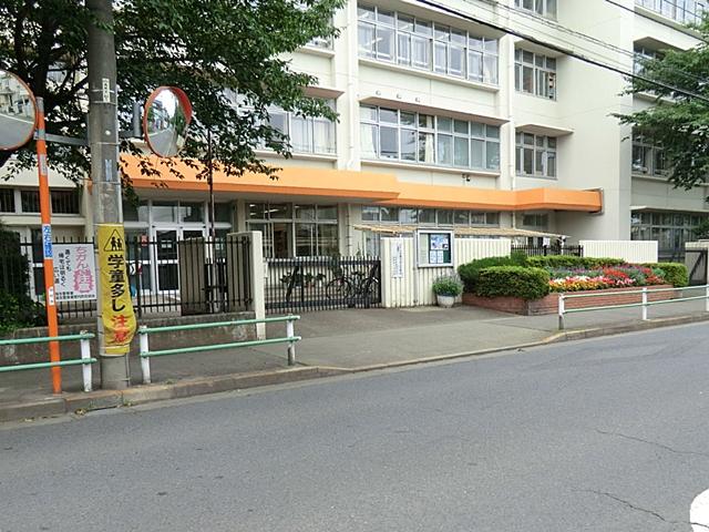 Primary school. Hamura 444m to stand Musashino elementary school