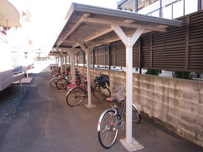 Other common areas. ☆ Bicycle-parking space ☆